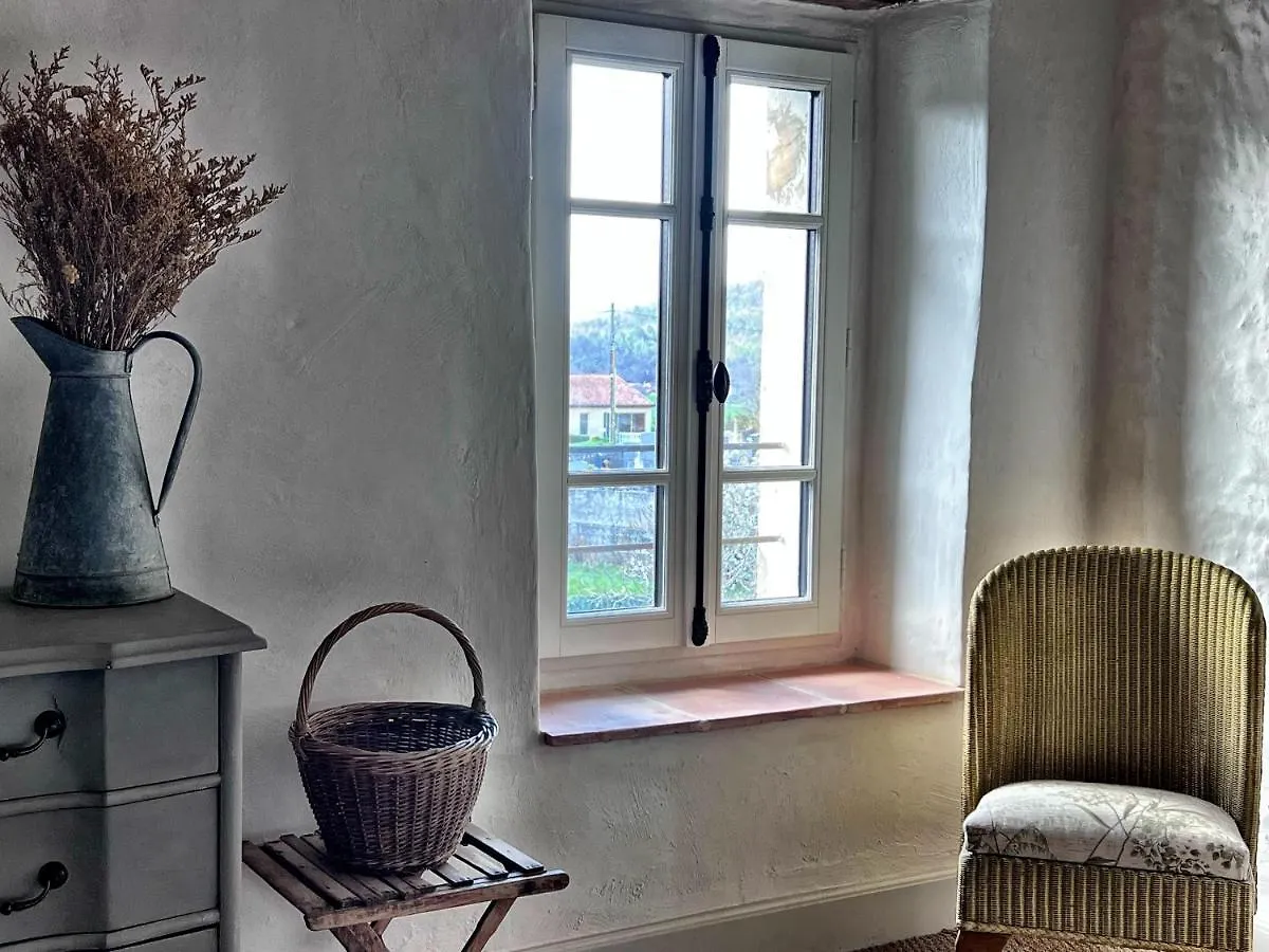 Maison Marie Lagarde  0*, Lagarde (Ariege) Frankrike