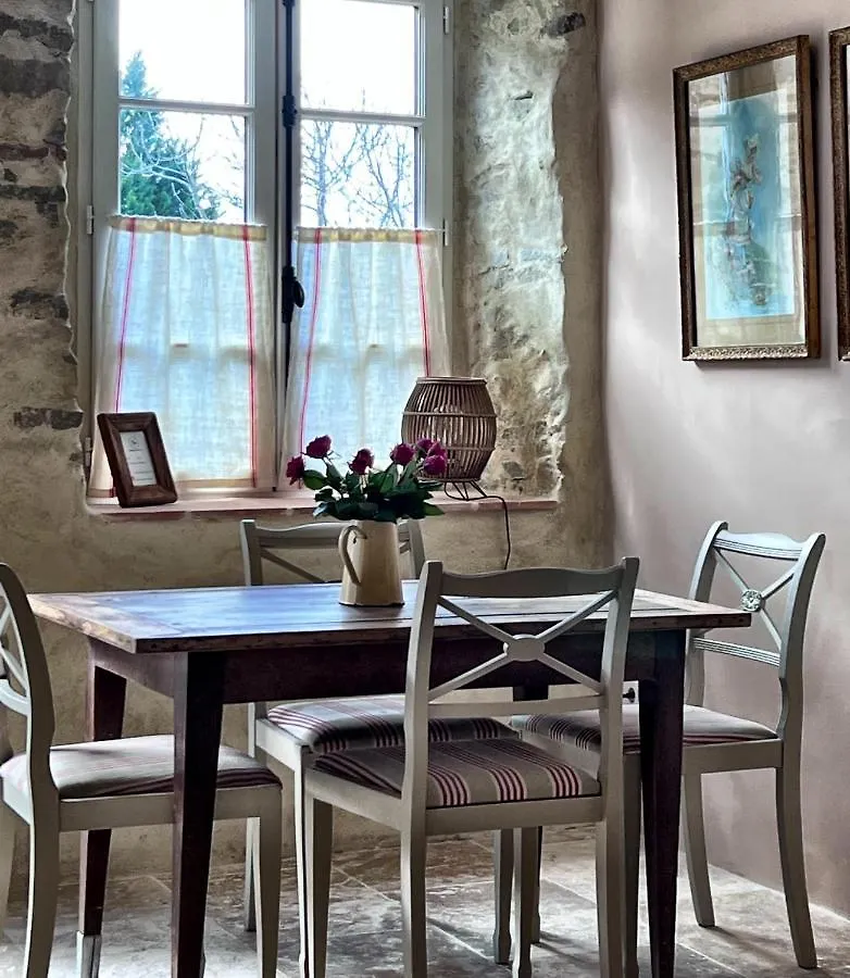 Maison Marie Lagarde  Lagarde (Ariege)